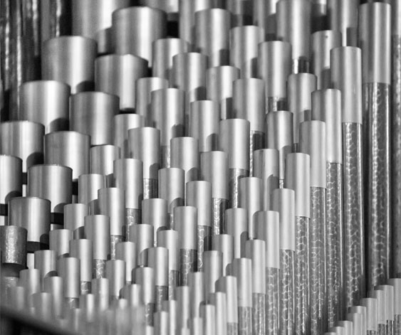 Independently research and develop core technologies